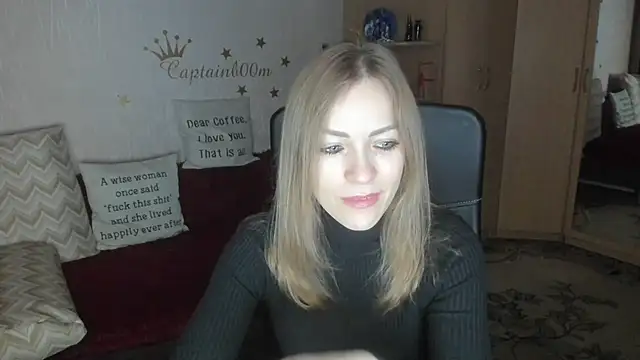 Tiffany Bates online show from November 2025 03:53:02 AM