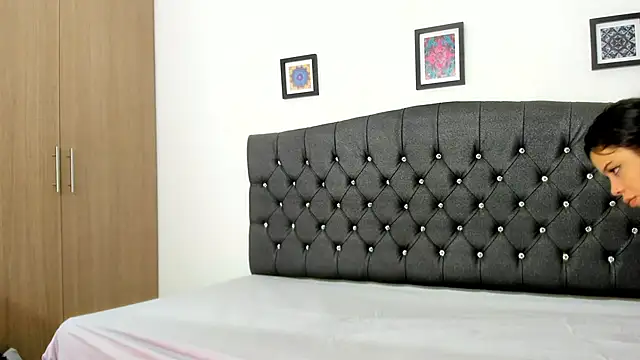 michellmorgans online show from November 2025 11:35:01 AM