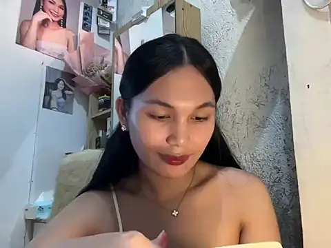 Snapshot of FelicityLincoln chatting on April 2026 07:30:01 AM FelicityLincoln online show from April 2026 07:30:01 AM