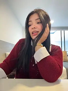 EmmaBlossom online show from April 2026 09:20:01 PM