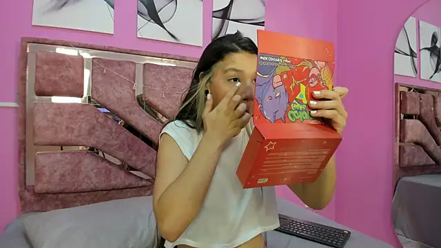 loversvalery online show from November 2025 12:17:01 PM