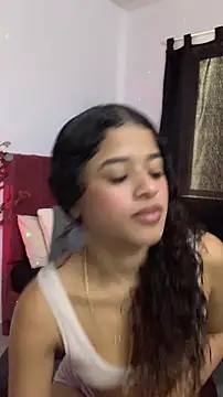 pequitasmedusa9 online show from November 2025 06:10:01 PM