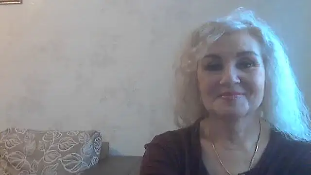 Snapshot of LadySexyBlond chatting on June 2026 07:21:01 AM LadySexyBlond online show from June 2026 07:21:01 AM