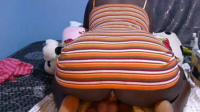 SpiceySnack online show from April 2026 02:21:01 AM