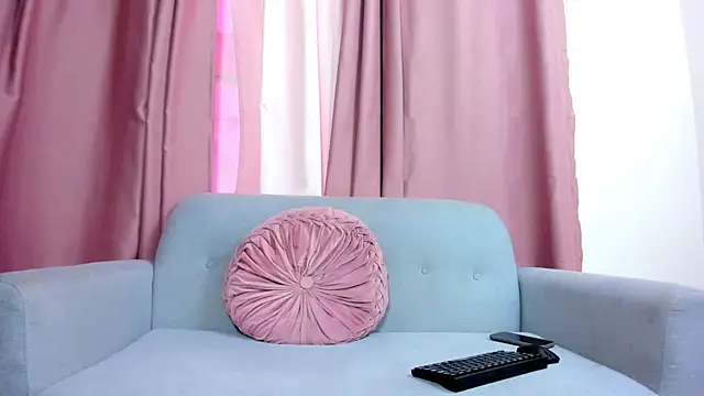 royal fantasy online show from October 2025 07:53:01 PM