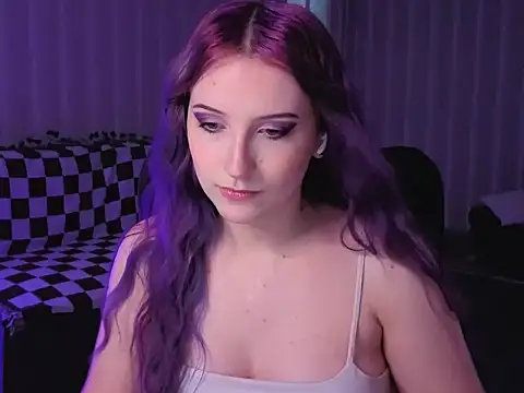 Snapshot of violet-siren-x chatting on July 2026 01:16:01 PM violet-siren-x online show from July 2026 01:16:01 PM