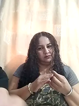 Snapshot of MEYBELLATINA chatting on October 2025 09:26:01 PM MEYBELLATINA online show from October 2025 09:26:01 PM