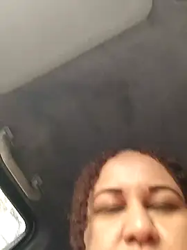 Snapshot of MEYBELLATINA chatting on October 2025 10:12:02 PM MEYBELLATINA online show from October 2025 10:12:02 PM