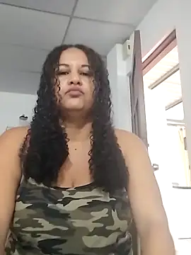 MEYBELLATINA online show from February 2026 10:35:01 PM