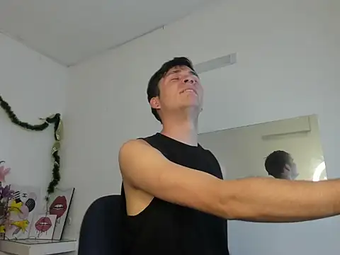 Aaron Foxxx online show from December 2025 12:41:01 AM