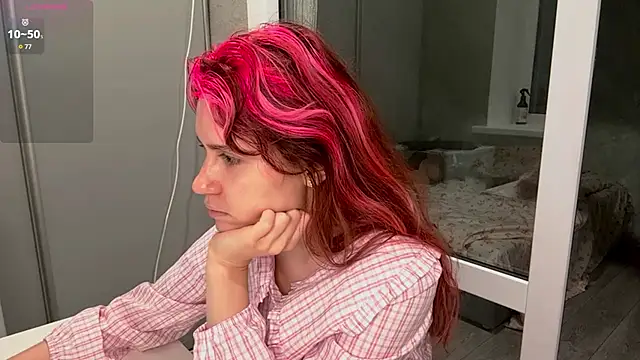 FawnDubler online show from October 2025 06:06:01 PM