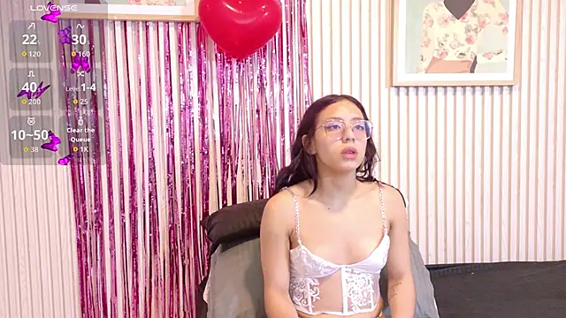 Abrilmirren online show from February 2026 11:14:02 AM