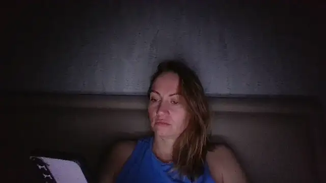 Thavione online show from April 2026 10:13:02 PM