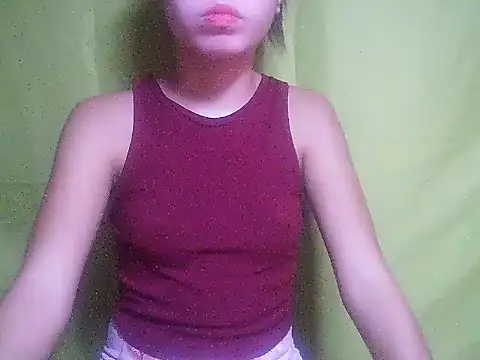 SweetPussie18x online show from November 2025 01:39:02 PM