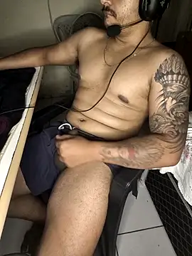 gtzmoreno online show from March 2026 06:18:01 AM