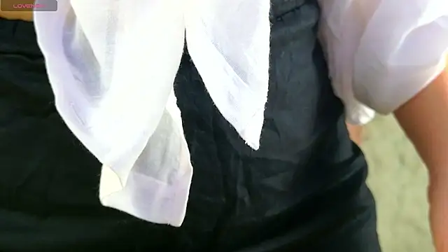 GabiBatista online show from November 2025 05:06:01 AM