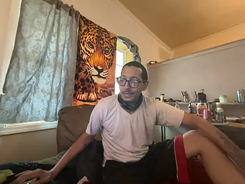 ThrowedWorldWide online show from March 2026 03:40:01 PM