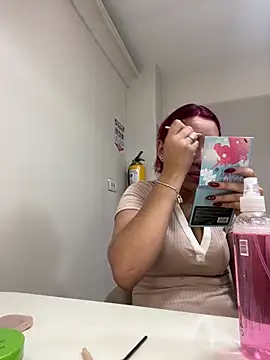 theladymonserrateshow online show from February 2026 11:48:01 AM