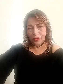VANESSA  01 online show from November 2025 01:39:02 PM