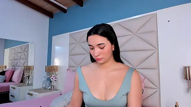 EliDurann online show from November 2025 11:43:01 AM