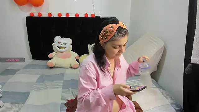 Yin yang hot online show from October 2025 10:17:02 AM