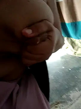 young dairy01 online show from October 2025 12:26:02 PM