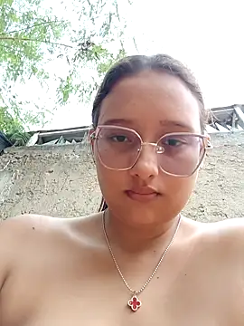 young dairy01 online show from October 2025 12:47:01 PM