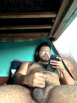 Snapshot of MenBlues chatting on October 2025 04:42:01 PM MenBlues online show from October 2025 04:42:01 PM