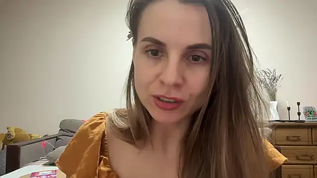 Snapshot of AnnieLove7722 chatting on December 2025 02:46:02 PM AnnieLove7722 online show from December 2025 02:46:02 PM