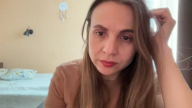 Snapshot of AnnieLove7722 chatting on May 2026 08:42:01 AM AnnieLove7722 online show from May 2026 08:42:01 AM