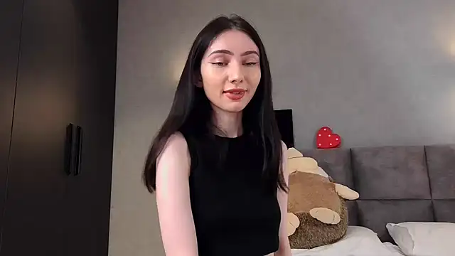 AnaMoonlight online show from October 2025 04:29:01 PM