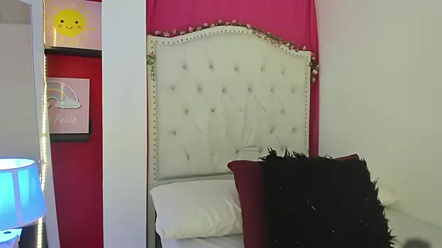 XaanderGrey online show from December 2025 07:12:02 PM