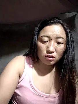 zhen-zo online show from October 2025 12:01:02 PM