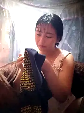 buddy-sexy online show from November 2025 01:40:01 AM