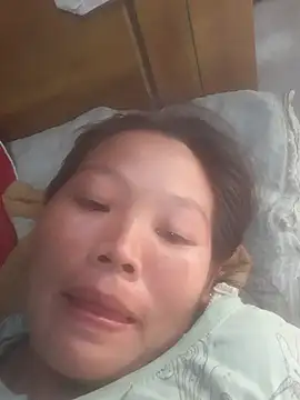 Snapshot of bree-zz chatting on October 2025 06:34:02 AM bree-zz online show from October 2025 06:34:02 AM