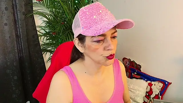 Carol Miss2 online show from December 2025 11:30:02 AM