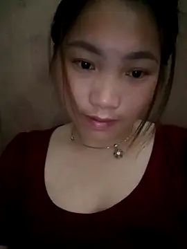 min-xinh online show from December 2025 10:49:02 PM