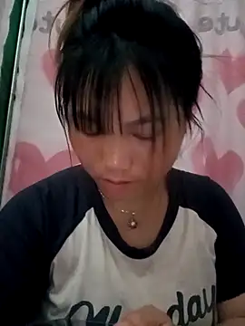 Snapshot of min-xinh chatting on April 2026 07:50:02 AM min-xinh online show from April 2026 07:50:02 AM
