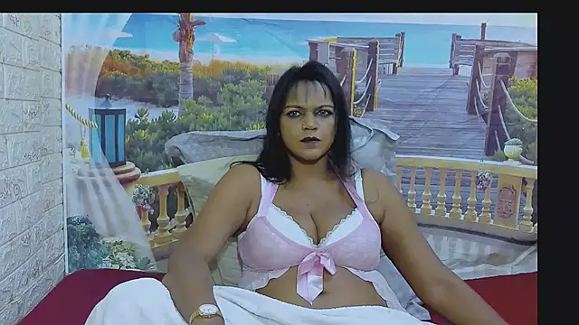 Snapshot of indianswtbella chatting on July 2026 05:17:01 PM indianswtbella online show from July 2026 05:17:01 PM