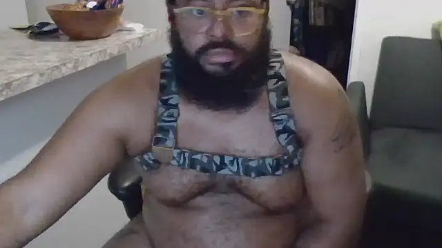 Snapshot of bear_named_j chatting on October 2025 01:53:02 PM bear named j online show from October 2025 01:53:02 PM