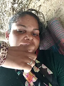 Snapshot of SHMA-77 chatting on July 2026 09:23:01 AM SHMA-77 online show from July 2026 09:23:01 AM