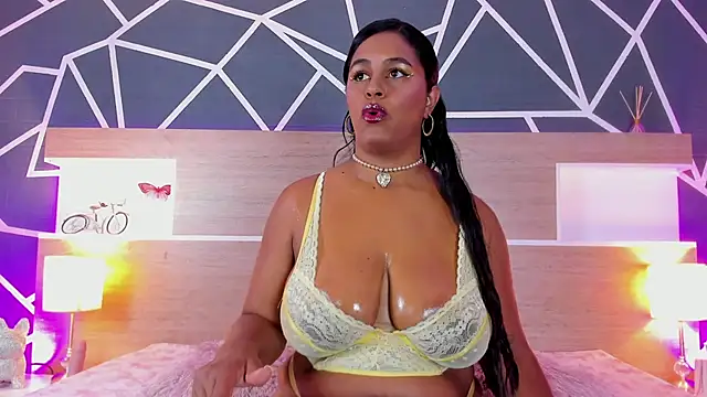 MelissaSam  online show from October 2025 12:58:01 PM