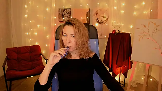 DonnaSmitth online show from December 2025 12:25:01 PM