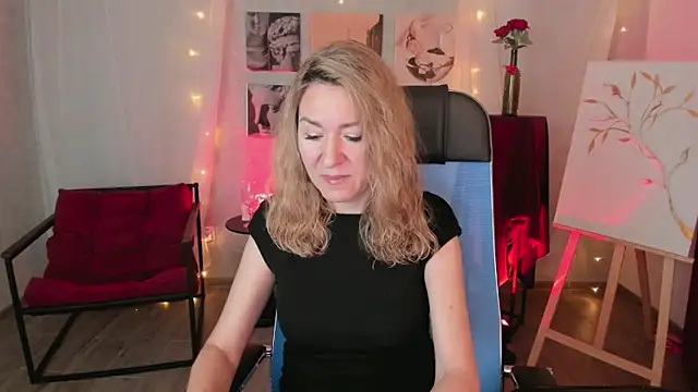 DonnaSmitth online show from February 2026 06:50:01 PM