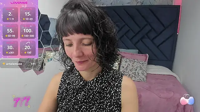 Valery More   online show from April 2026 01:41:01 PM