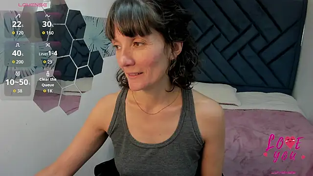 Snapshot of Valery_More__ chatting on July 2026 03:12:02 PM Valery More online show from July 2026 03:12:02 PM