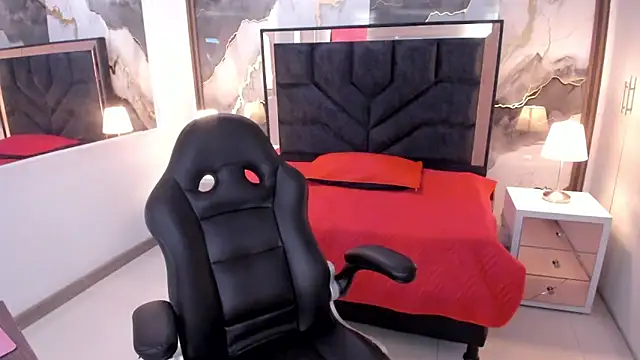 SusanVilla online show from April 2026 07:51:02 PM