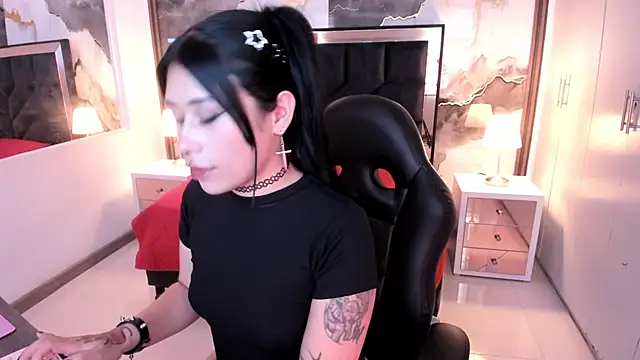 Snapshot of SusanVilla chatting on May 2026 07:42:01 PM SusanVilla online show from May 2026 07:42:01 PM