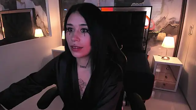 Snapshot of SusanVilla chatting on June 2026 07:37:02 PM SusanVilla online show from June 2026 07:37:02 PM