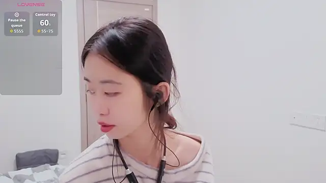 dudu-baby10 online show from December 2025 12:01:02 PM